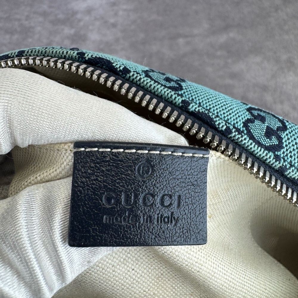 Gucci Monogram Blue Matelasse Diagonal Small GG Marmont Chain Shoulder Bag - Picture 13 of 16
